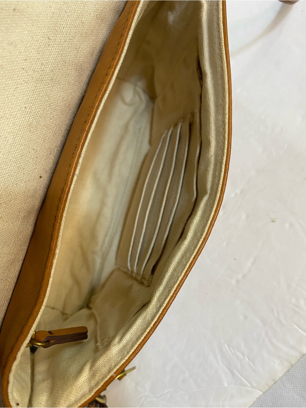margot Tan Leather Crossbody with Turn-Lock Detail - Picture 12 of 15